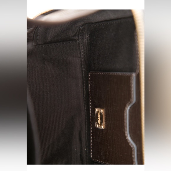 Dolce & Gabbana crocodile and leather top handle crossbody camera bag - Picture 3 of 10